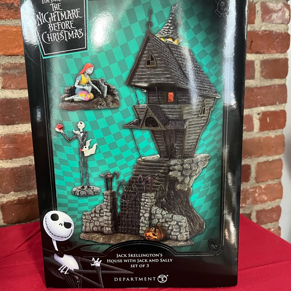 Department 56 the nightmare before Christmas building Jack skeleton‘s house nwt